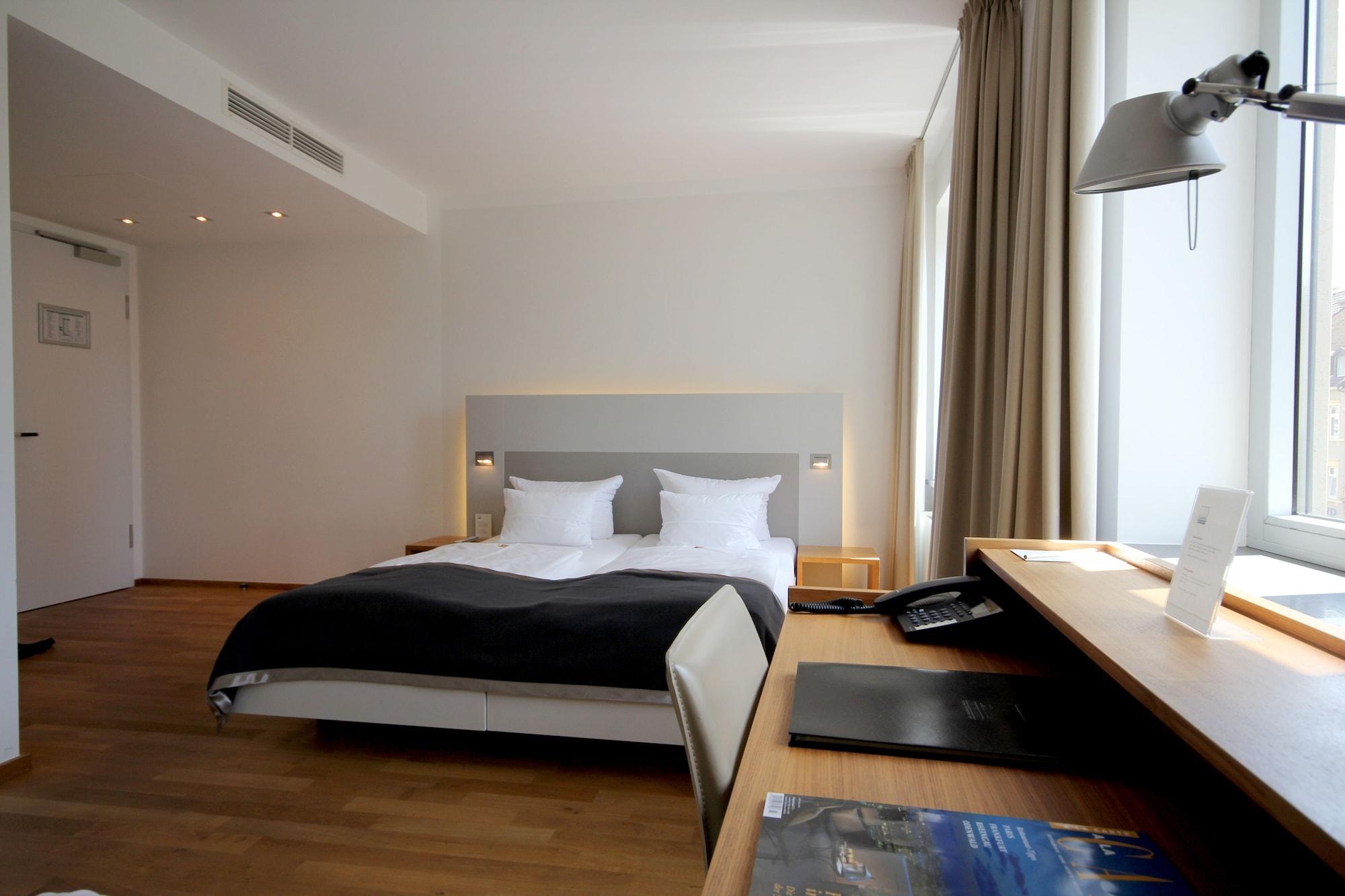 Qube Bergheim Hotel