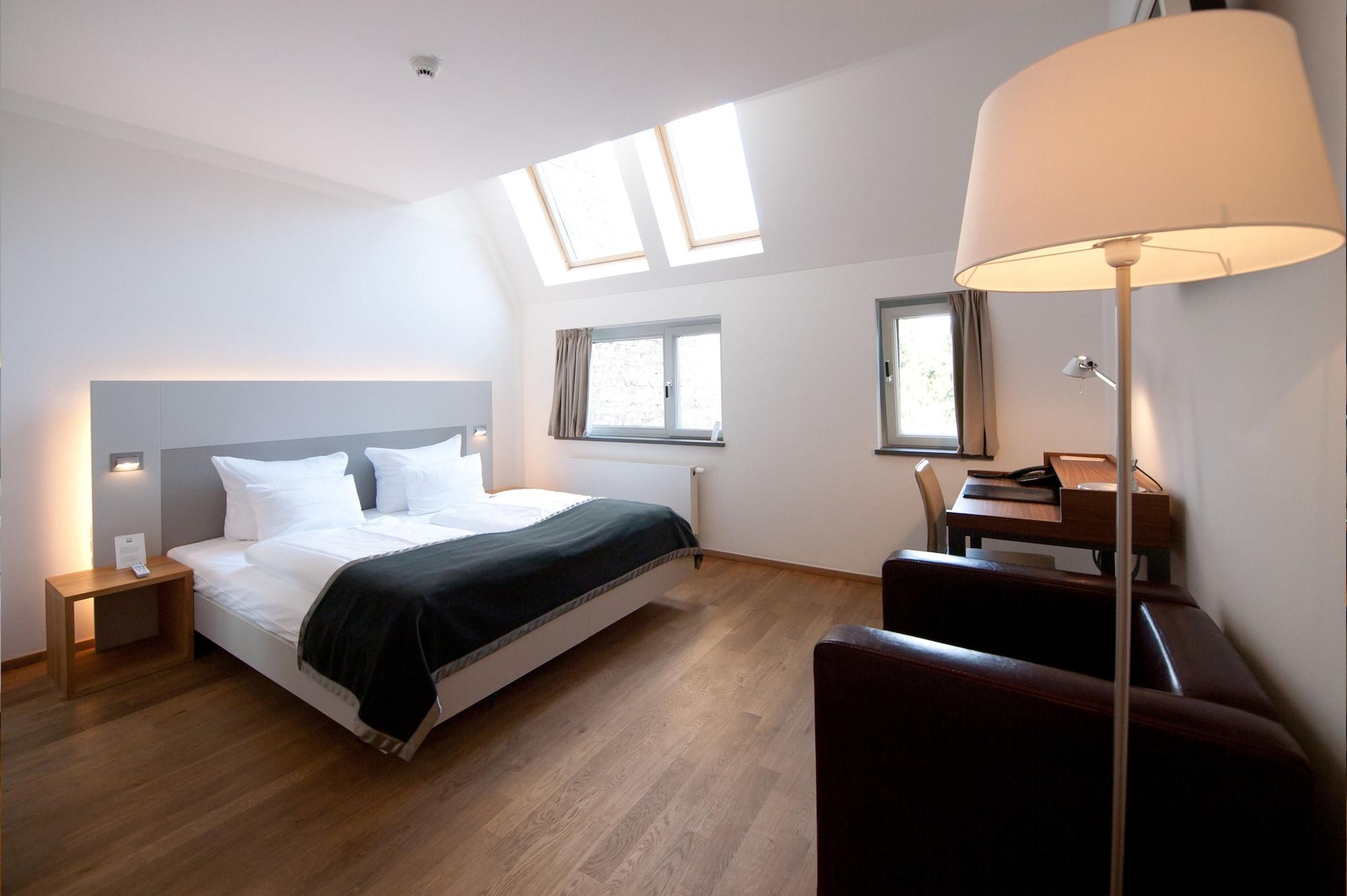 Qube Bergheim 4*