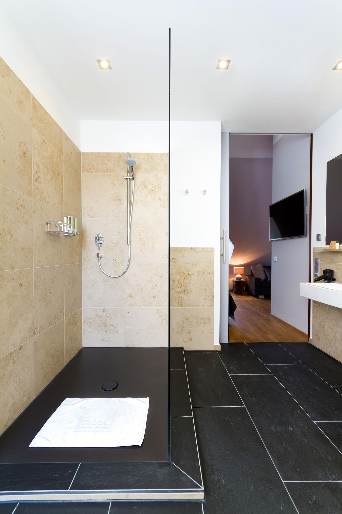 Qube Bergheim 4*